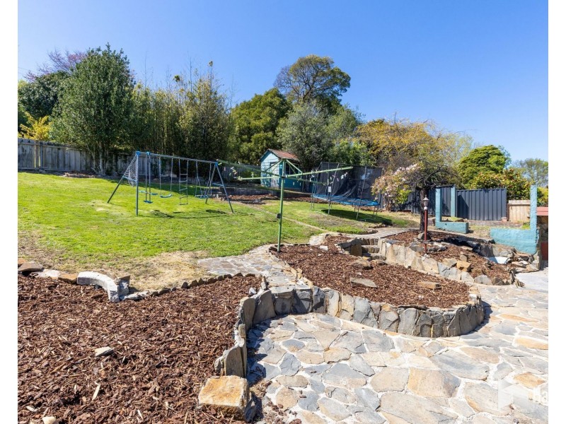 97 River Road, Ambleside TAS 7310