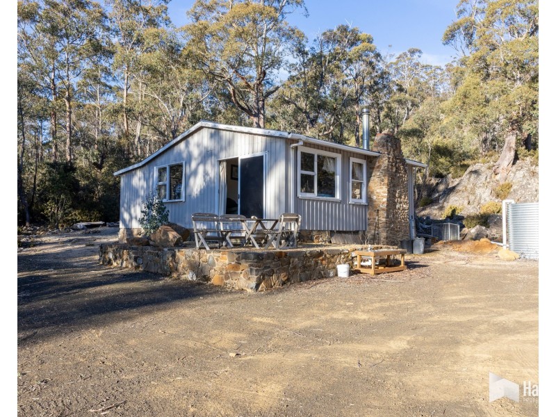 32 Lakeview Drive, Cramps Bay TAS 7030
