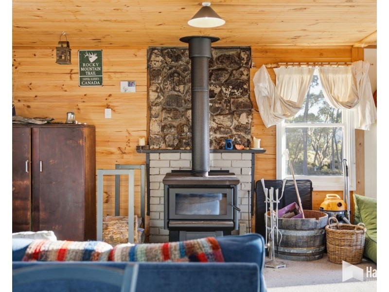 32 Lakeview Drive, Cramps Bay TAS 7030