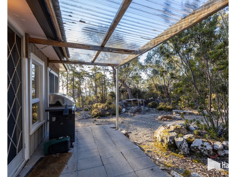 32 Lakeview Drive, Cramps Bay TAS 7030