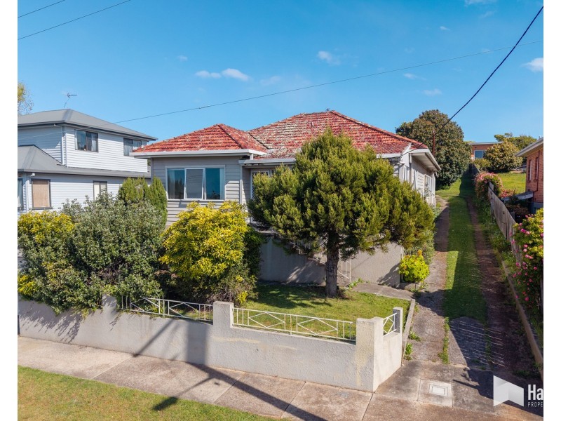 123 Best Street, Devonport TAS 7310