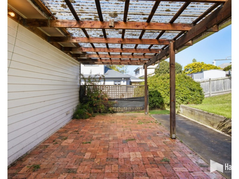 123 Best Street, Devonport TAS 7310