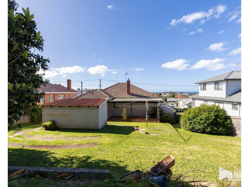 123 Best Street, Devonport TAS 7310