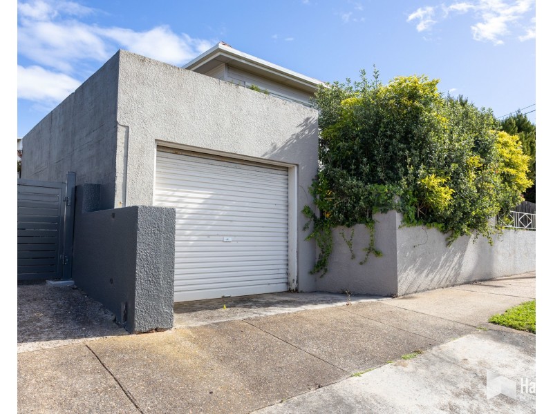 123 Best Street, Devonport TAS 7310