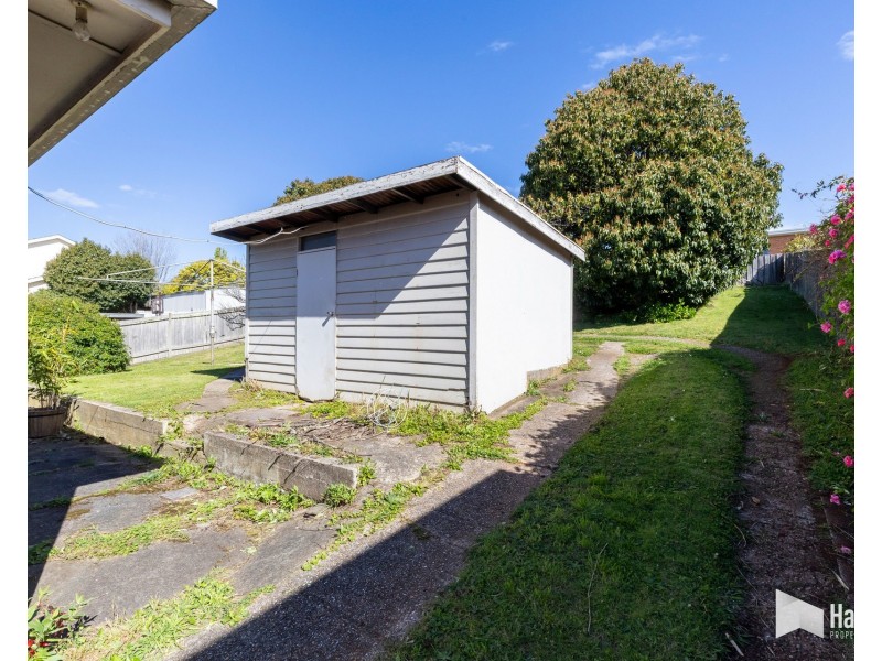 123 Best Street, Devonport TAS 7310