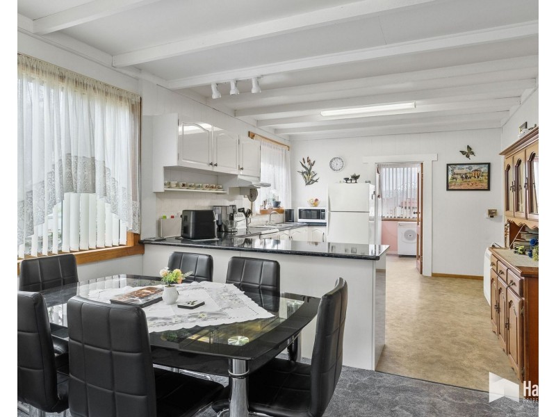 15 High Street, Sheffield TAS 7306