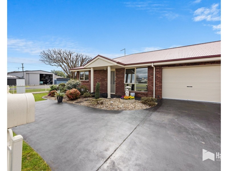 2/61 James Street, Latrobe TAS 7307