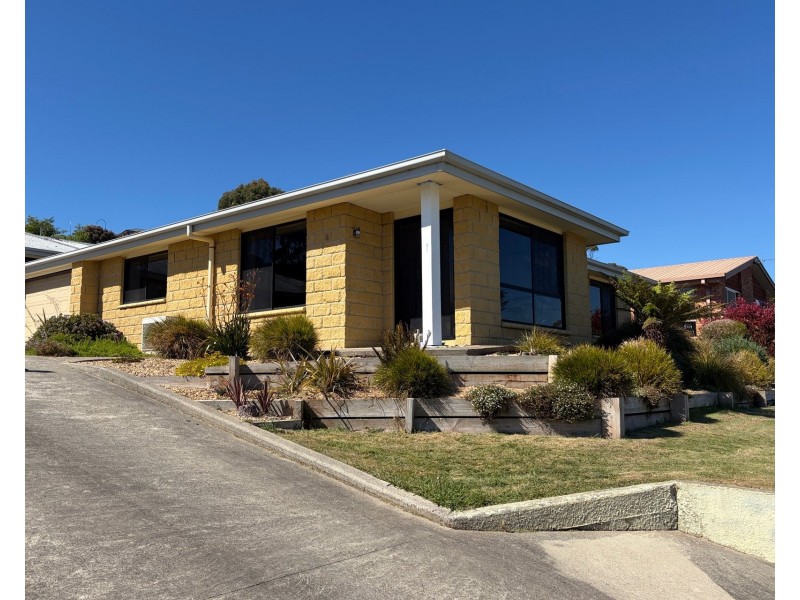 4/47 River Road, Ambleside TAS 7310