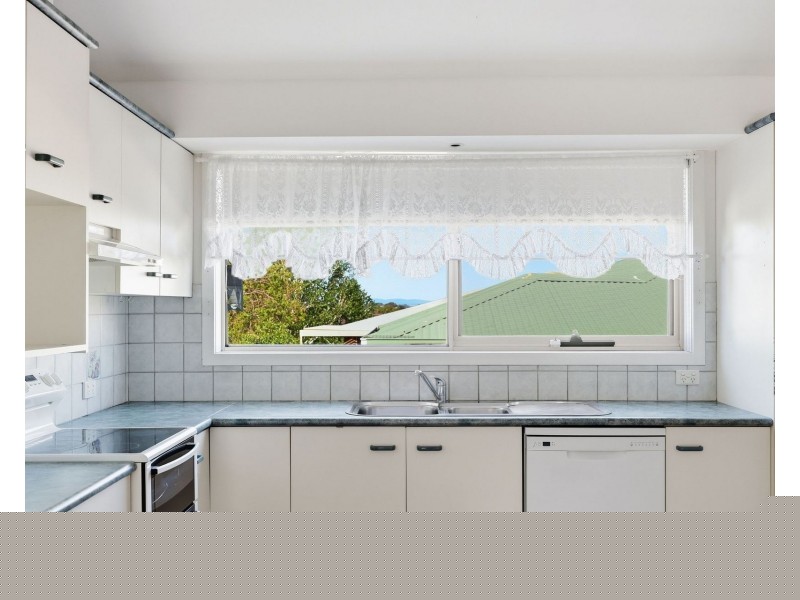 32 St Andrews Drive, Devonport TAS 7310