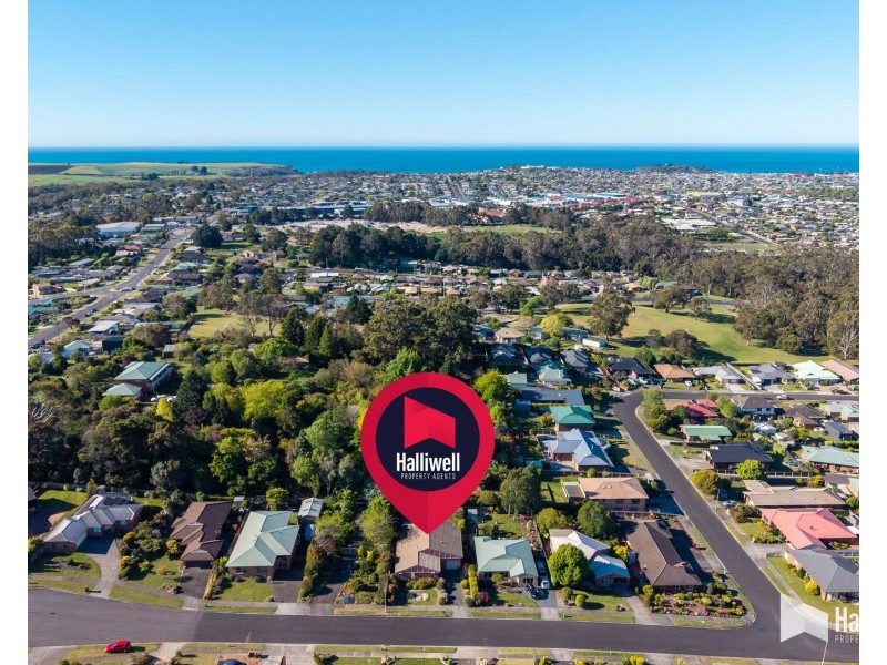 32 St Andrews Drive, Devonport TAS 7310