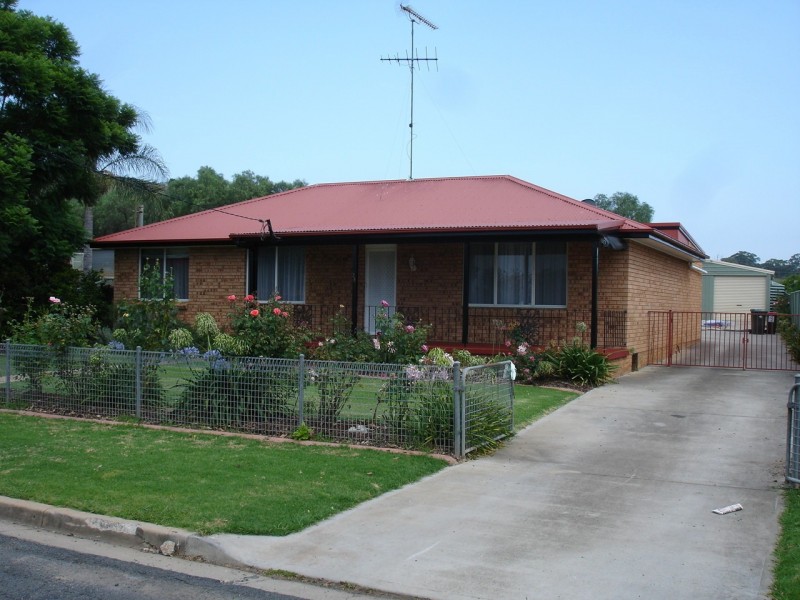 25 Peppercorn Avenue, Mount Hunter NSW 2570