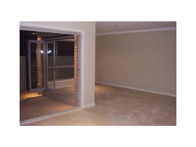 2 Laurina Place, Mount Annan NSW 2567