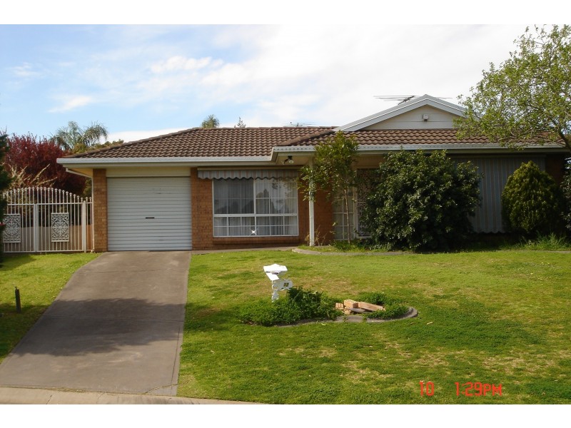 12 McMinn Place, Narellan Vale NSW 2567