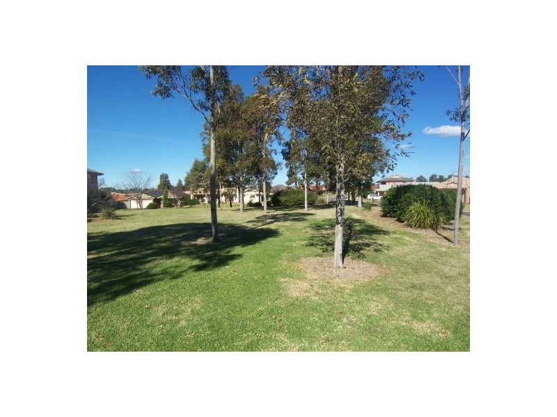 13 Blaxcell Place, Harrington Park NSW 2567