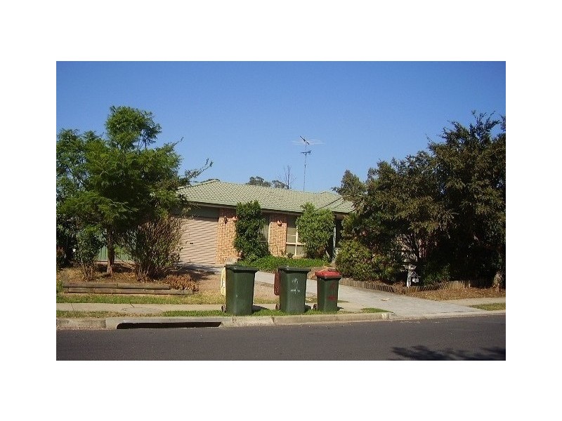 1 Jones Court, Currans Hill NSW 2567