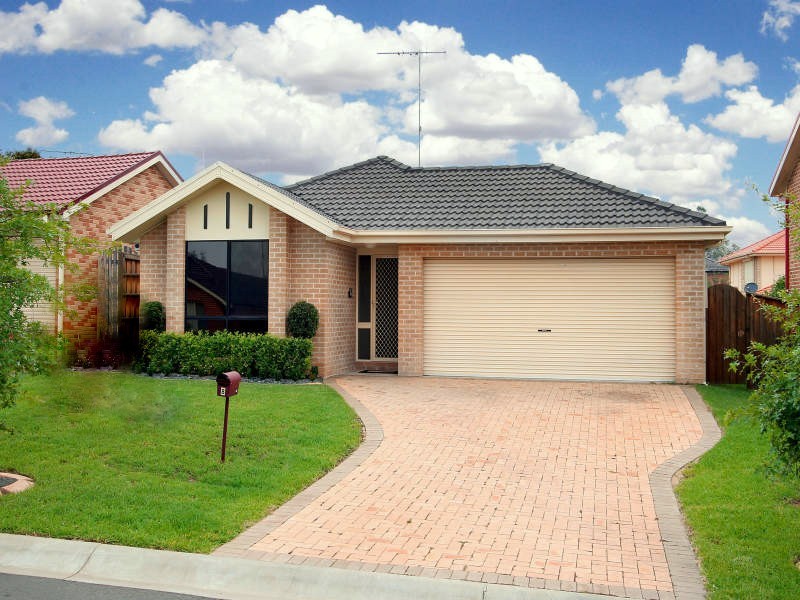 8 Plowman Road, Currans Hill NSW 2567