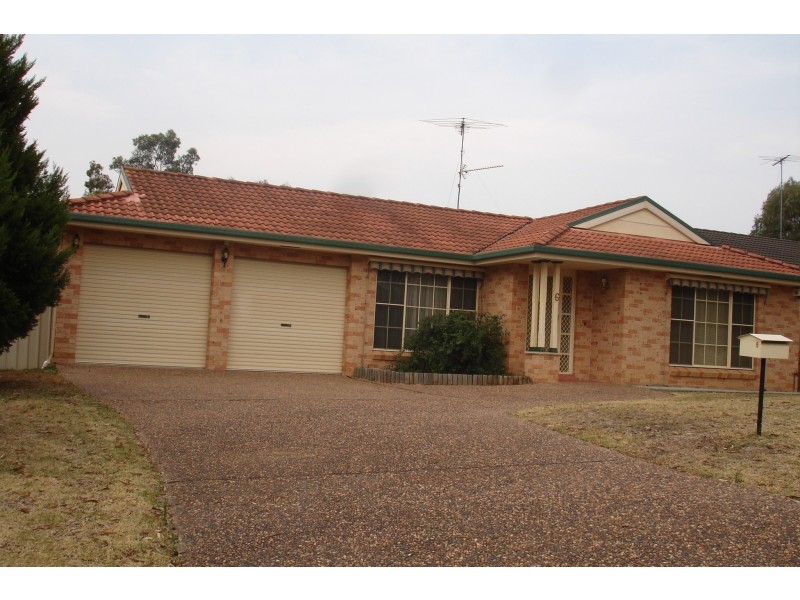 6 Wignell Place, Mount Annan NSW 2567