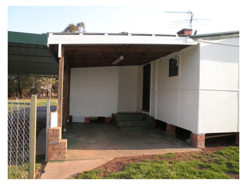 55b Binalong Road, Belimbla Park NSW 2570
