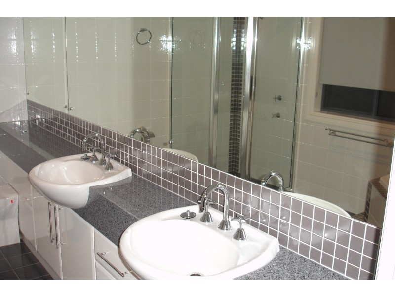 12 Hewitt Link, Harrington Park NSW 2567