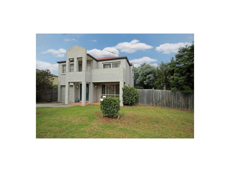 3 Pickets Place, Currans Hill NSW 2567