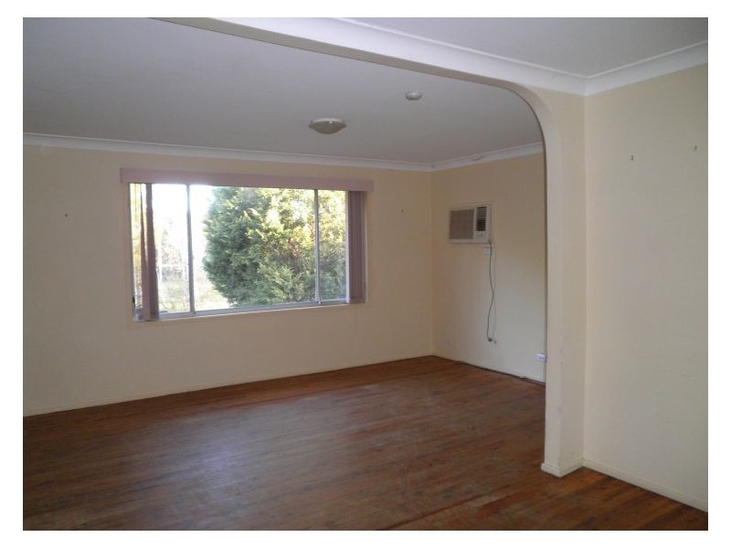 14 Chasselas Avenue, Eschol Park NSW 2558