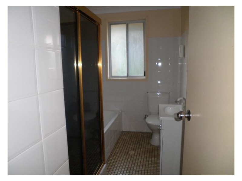 14 Chasselas Avenue, Eschol Park NSW 2558