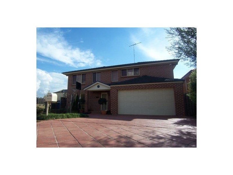 10 Crystal Way, Mount Annan NSW 2567