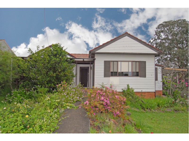 13 Kimbarra Ave, Camden NSW 2570