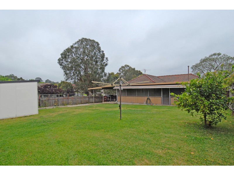 13 Kimbarra Ave, Camden NSW 2570