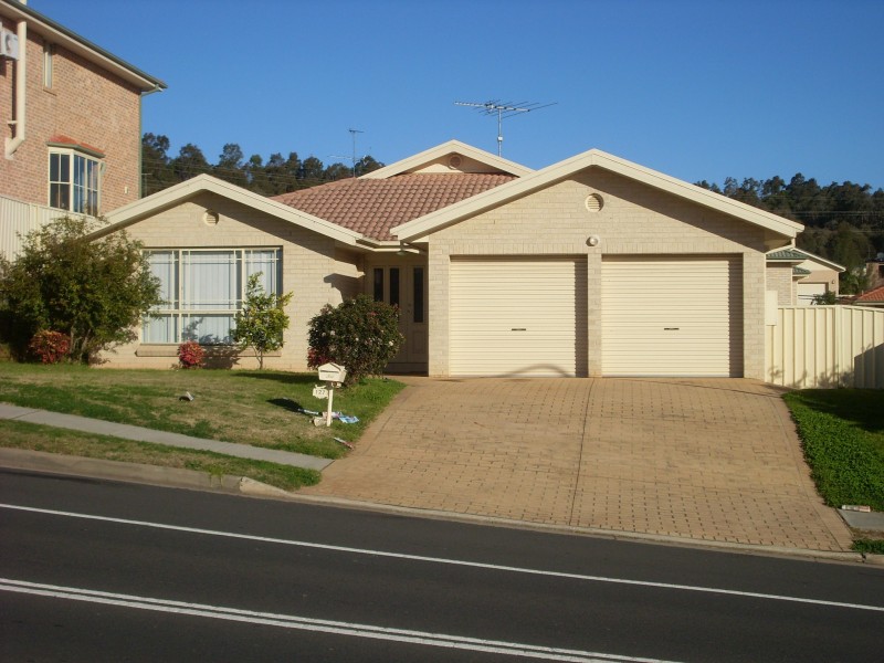 127 Welling Drive, Mount Annan NSW 2567