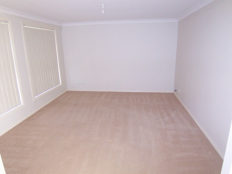 1C Watson Place, Mount Annan NSW 2567