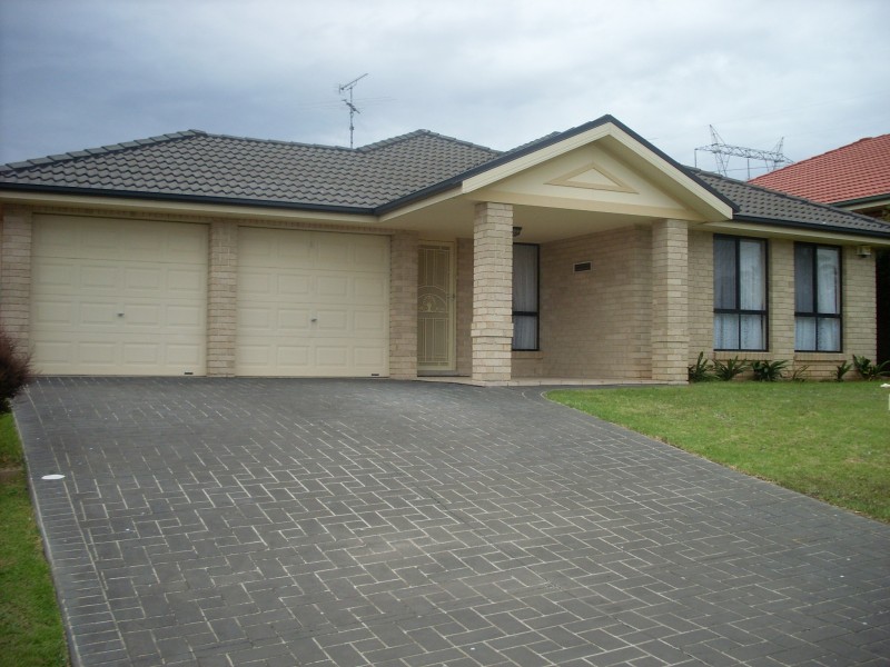 9 Combings Place, Currans Hill NSW 2567