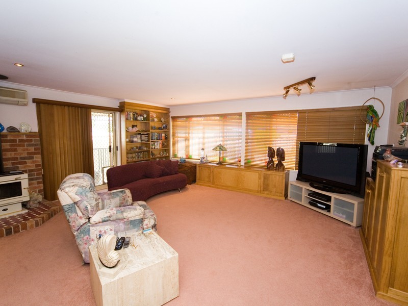 16 Kitching Way, Currans Hill NSW 2567
