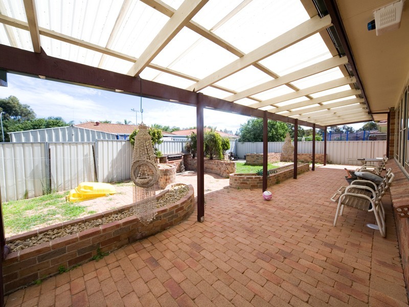 16 Kitching Way, Currans Hill NSW 2567