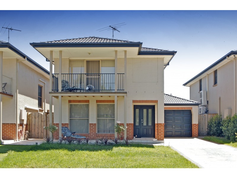 33 Windmill Parade, Currans Hill NSW 2567