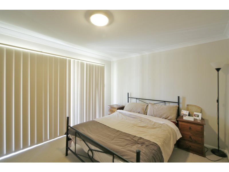 33 Windmill Parade, Currans Hill NSW 2567