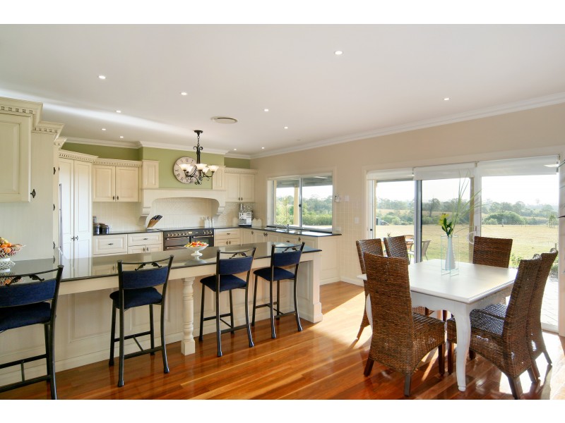 116 Donalds Range Road, Razorback NSW 2571