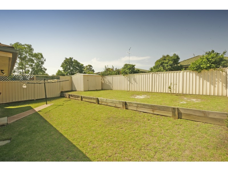 35 Tramway Drive, Currans Hill NSW 2567