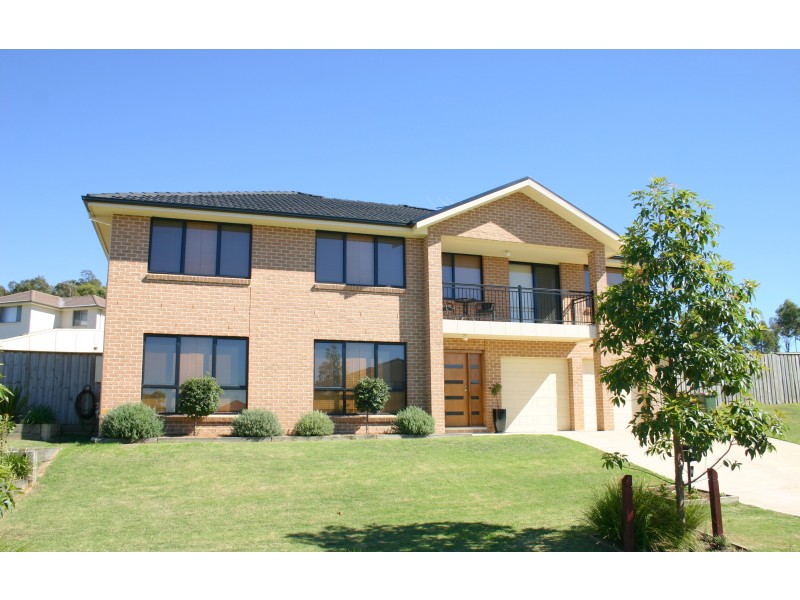 9 Telopea Cct, Mount Annan NSW 2567