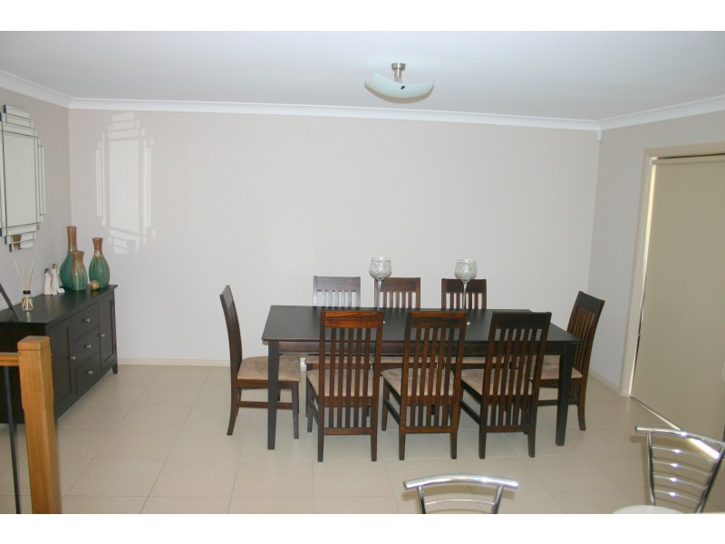9 Telopea Cct, Mount Annan NSW 2567
