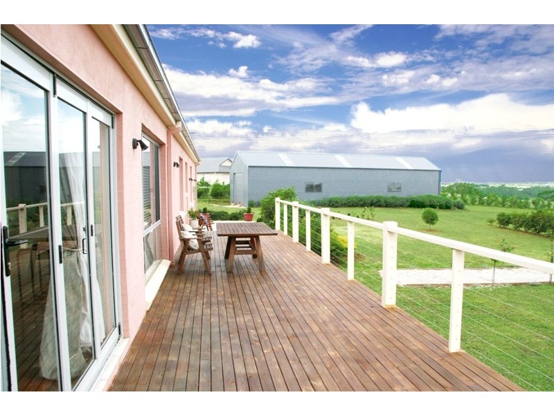 825 Mt Hercules Road, Razorback NSW 2571