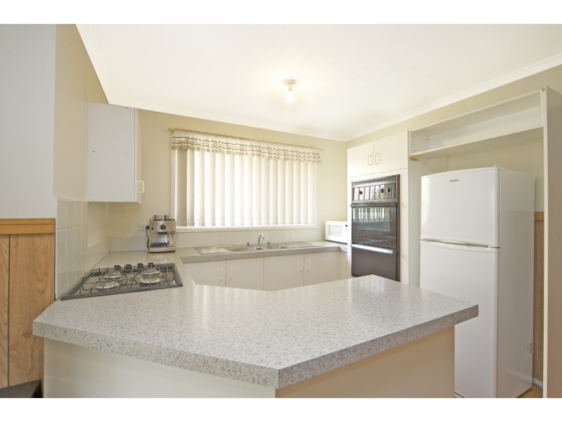 16 Hodges Place, Currans Hill NSW 2567
