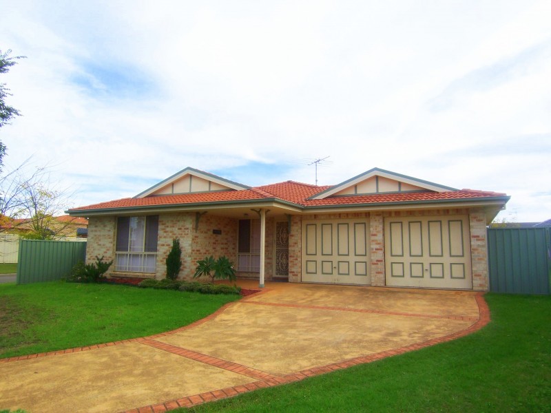 3 Macleay Court, Harrington Park NSW 2567