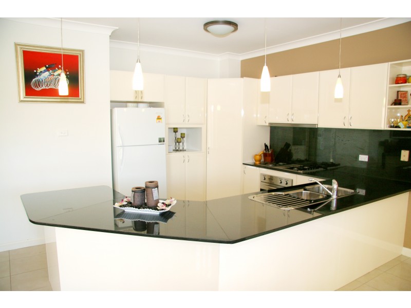29 Leopold Place, Cecil Hills NSW 2171
