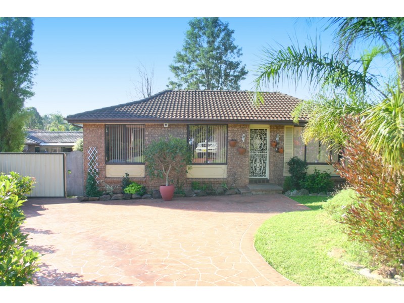 15 Power Close, Eagle Vale NSW 2558