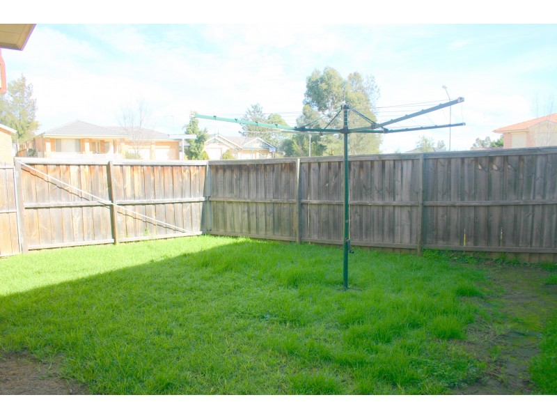 86 GLENFIELD DRIVE, Currans Hill NSW 2567