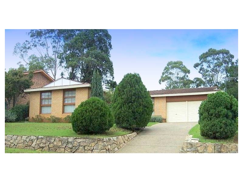 19 Akuna Avenue, Bradbury NSW 2560