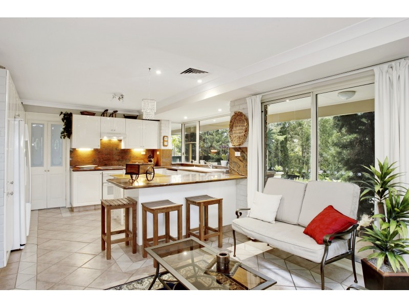 10 Stonebrook Meadows Road, Razorback NSW 2571