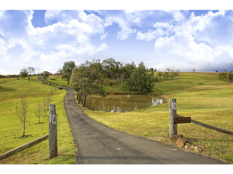 10 Stonebrook Meadows Road, Razorback NSW 2571