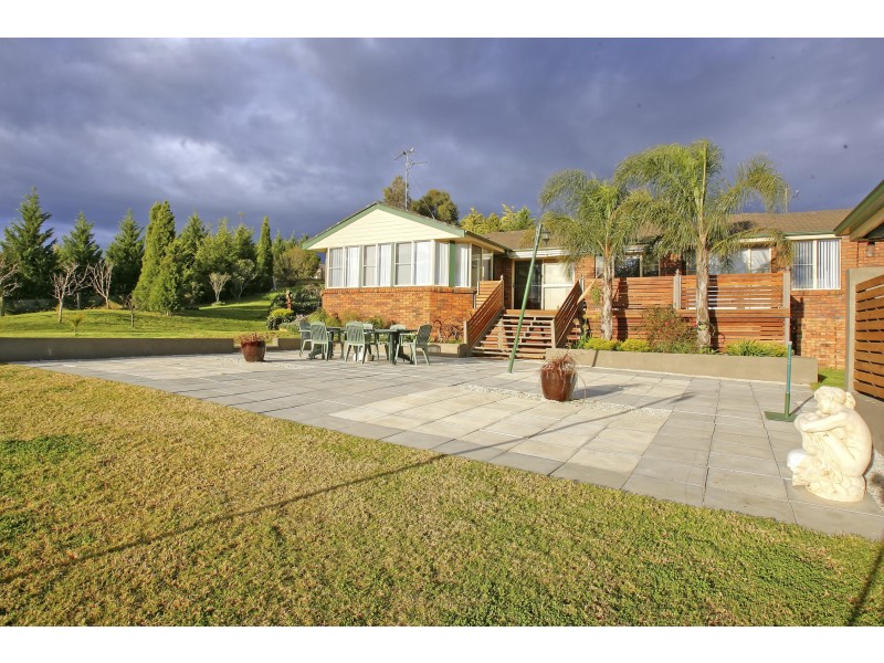 10 Stonebrook Meadows Road, Razorback NSW 2571